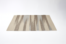 Load image into Gallery viewer, Fiamma Rug - Stainless Steel and Copper - Droulers Collezione
