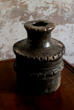 Load image into Gallery viewer, Sundried Sejnane Pottery Vase, Sculpture
