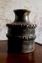 Load image into Gallery viewer, Sundried Sejnane Pottery Vase, Sculpture
